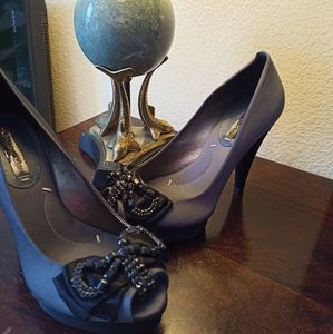 90s Style BCBG platform silk gray and black with embellishment platform heels